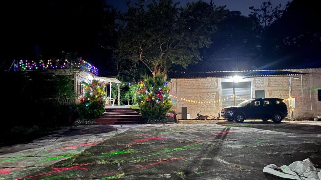 Woodside Homestay Wayanad Batheri Exteriör bild