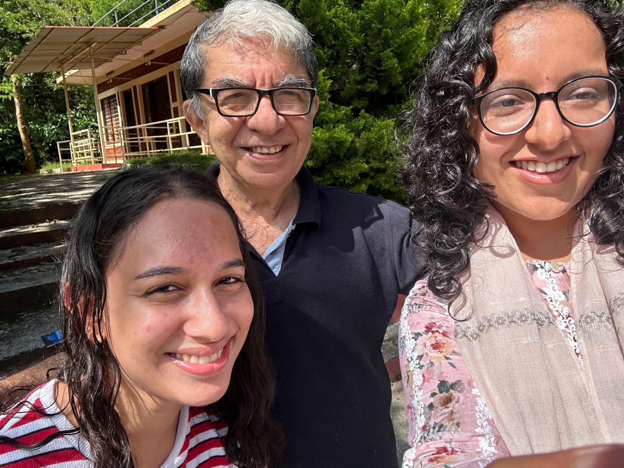 Woodside Homestay Wayanad Batheri Exteriör bild