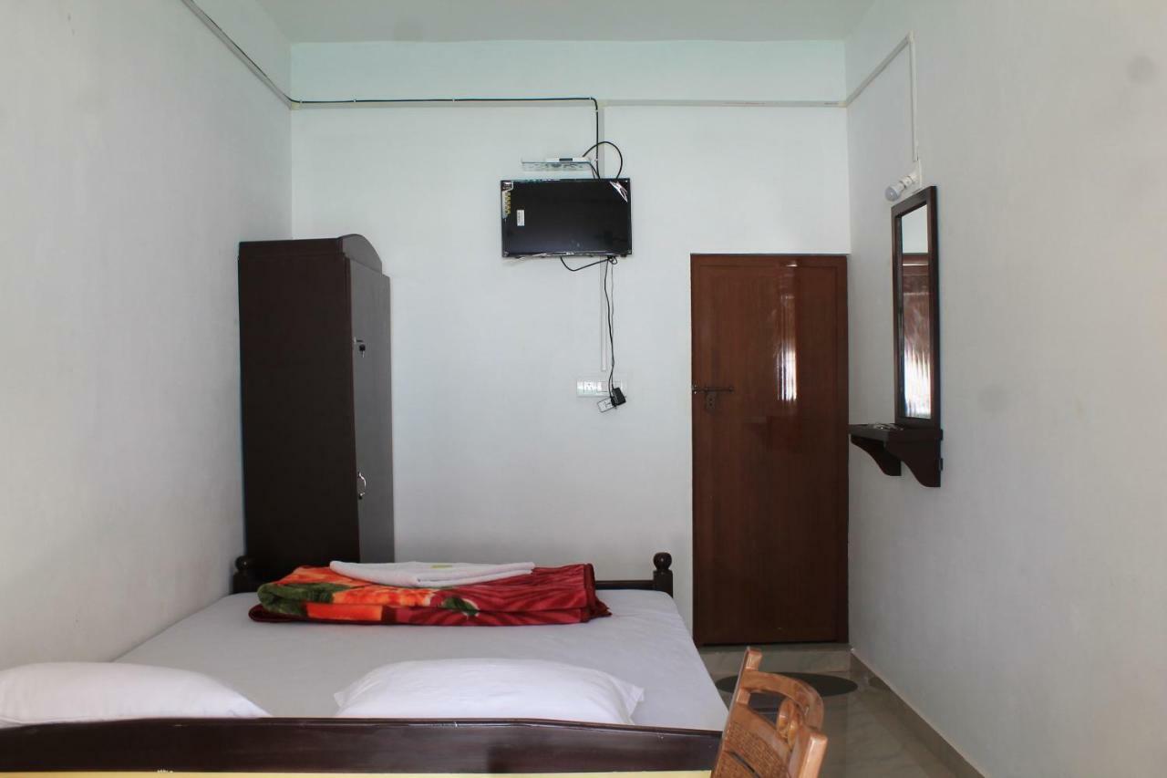 Woodside Homestay Wayanad Batheri Exteriör bild